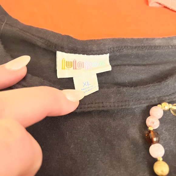 Lularoe items in excellent condition. These items have been worn once or not all - Picture 4 of 16
